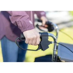 3 Rad Rollator Actimo Delta mit Drahtkorb und Stofftasche, faltbar