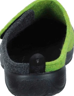 Hausschuhe hellgrün