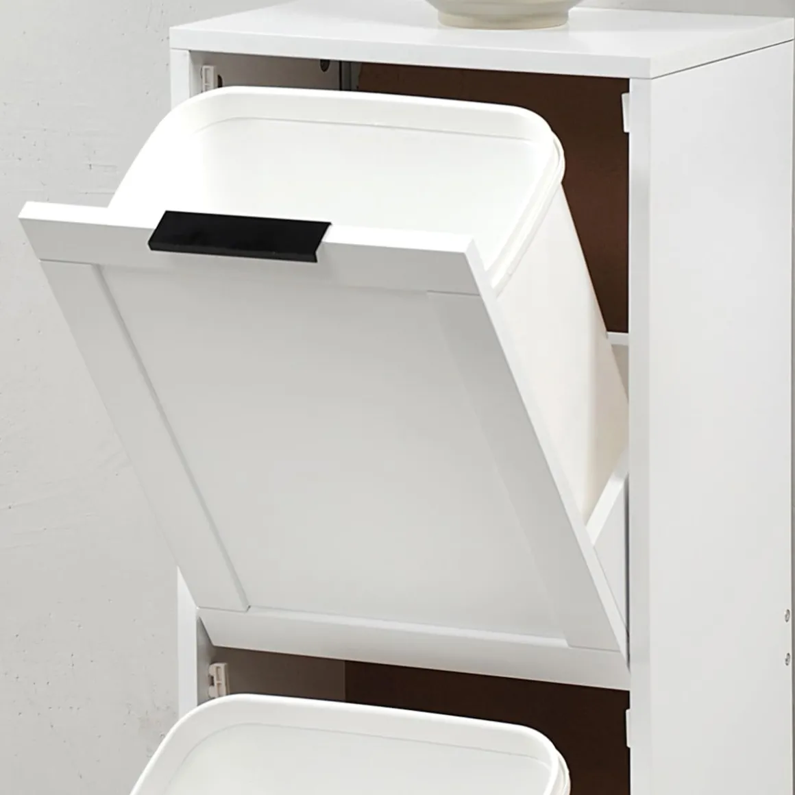 Küchenwagen mit Mülltrennsystem