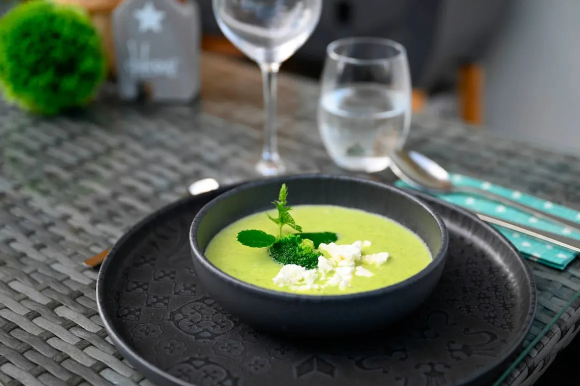 Kombiservice, Steinzeug Trad. Tiles