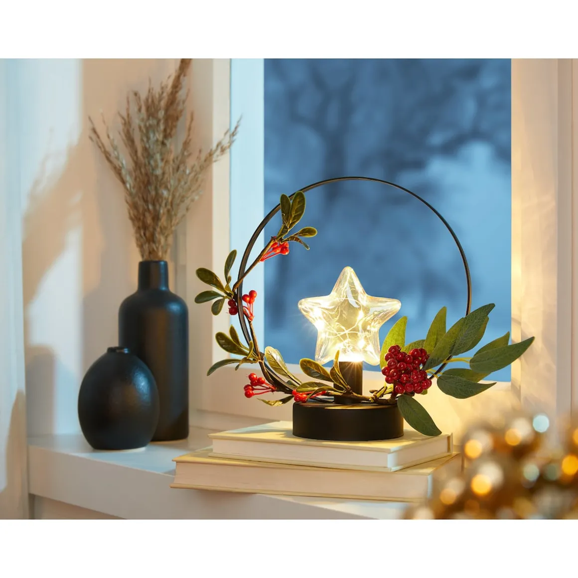 LED-Weihnachts-Dekofigur „Beeren“