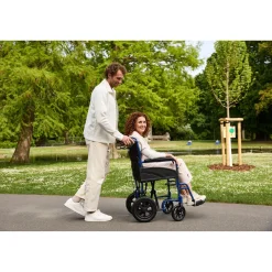 Leichtgewichtrollstuhl Expedition Plus faltbar