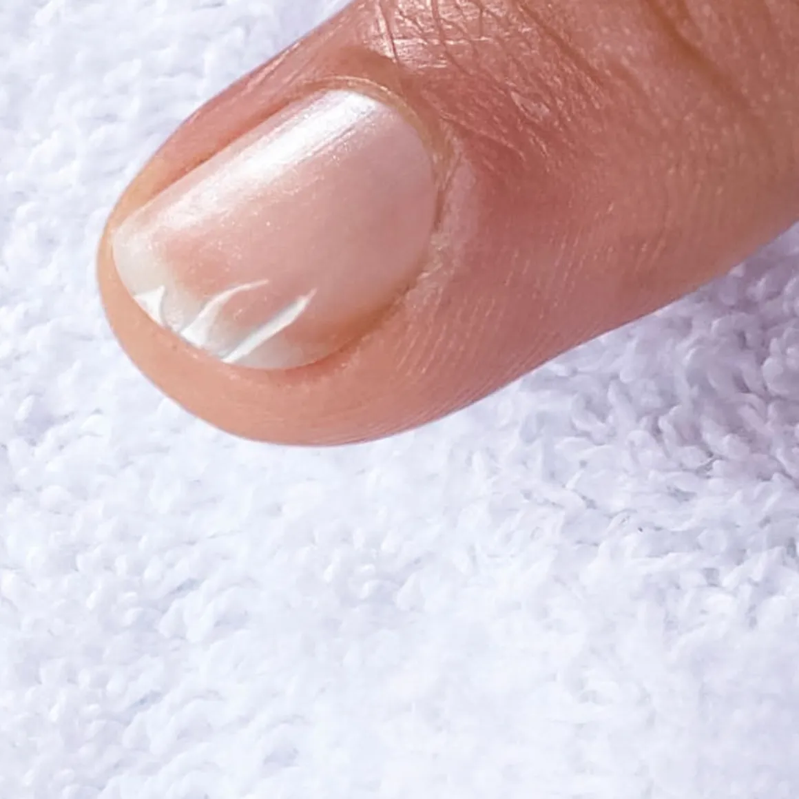 Nagelversieglungsgerät + Gratis Nagelhärter, 12 ml