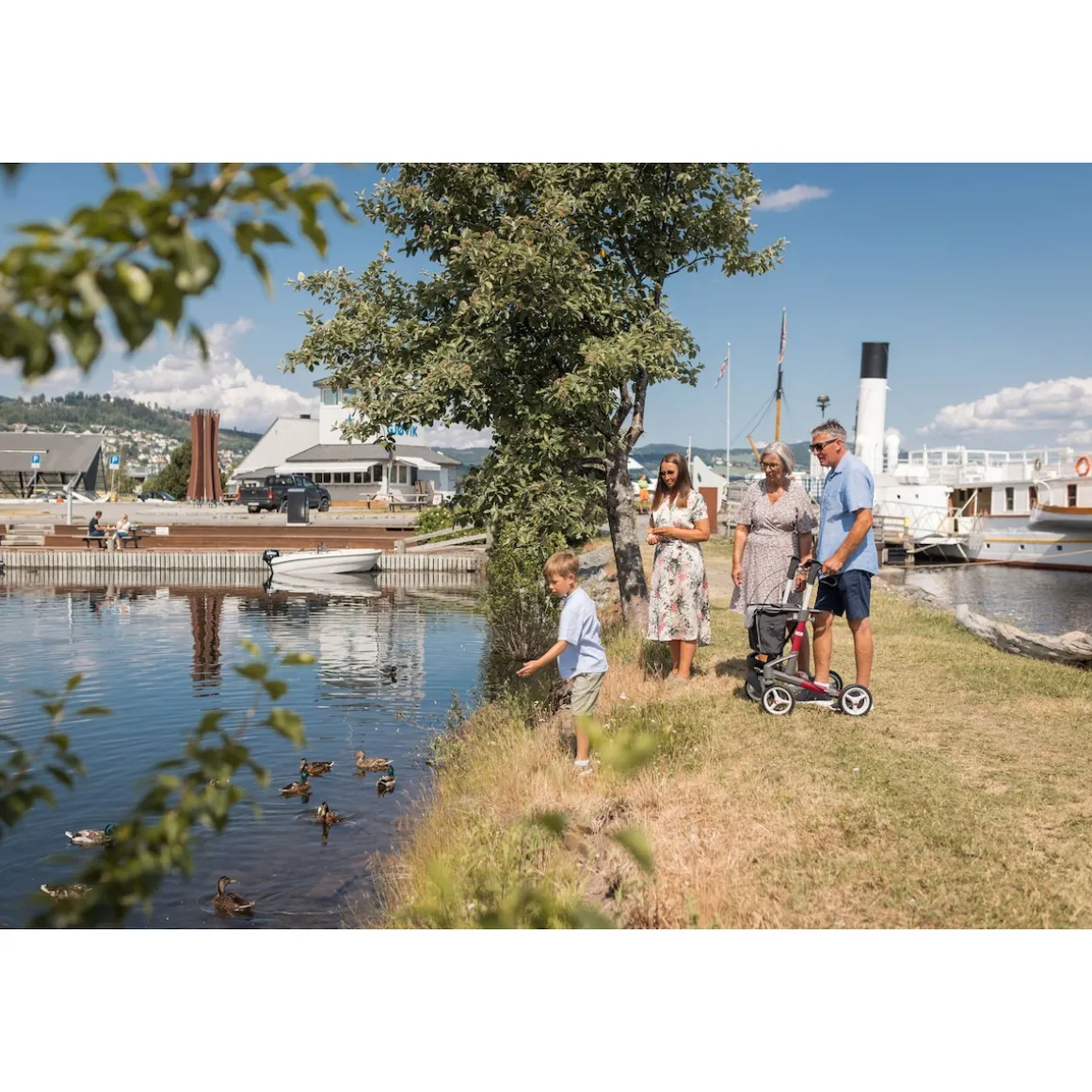 Rollator Troja 5G M, faltbar, höhenverstellbar türkis