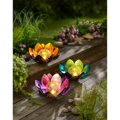 Solar-Lotusblume gold