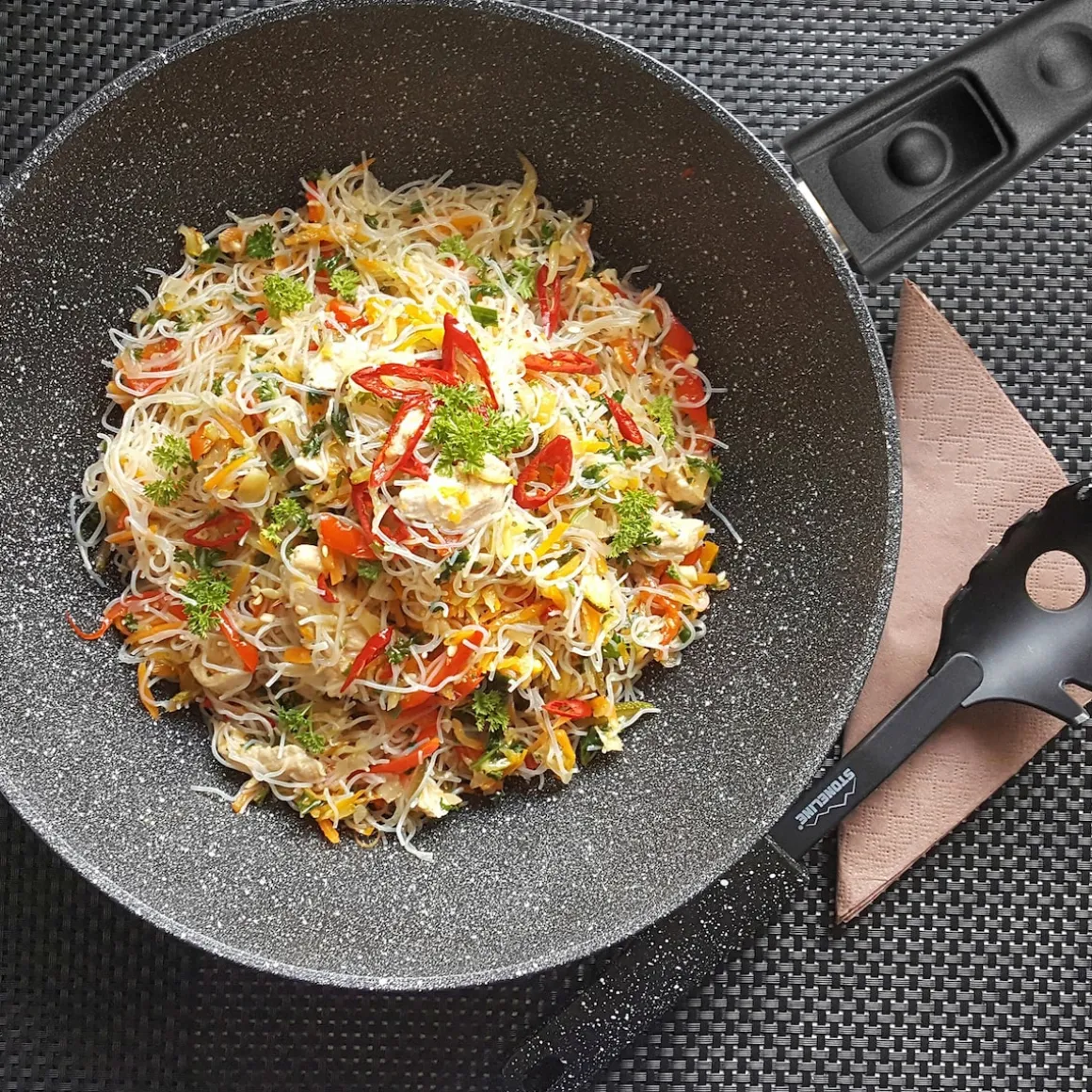 STONELINE Wokpfanne 30 cm mit abnehmbarem Griff | mit Deckel