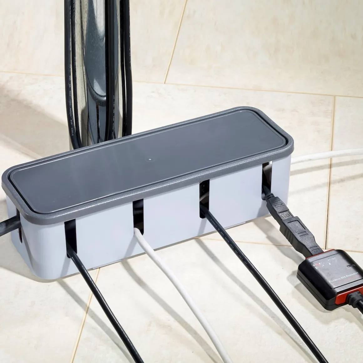 Stromkabel-Sammelbox