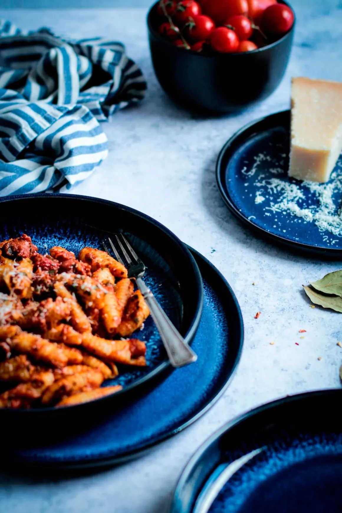 Suppenteller-Set, Steinzeug Niara Schwarz / Blau