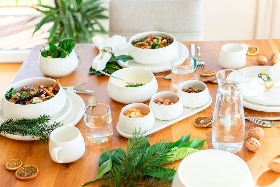 Tellerset, Porzellan Taya